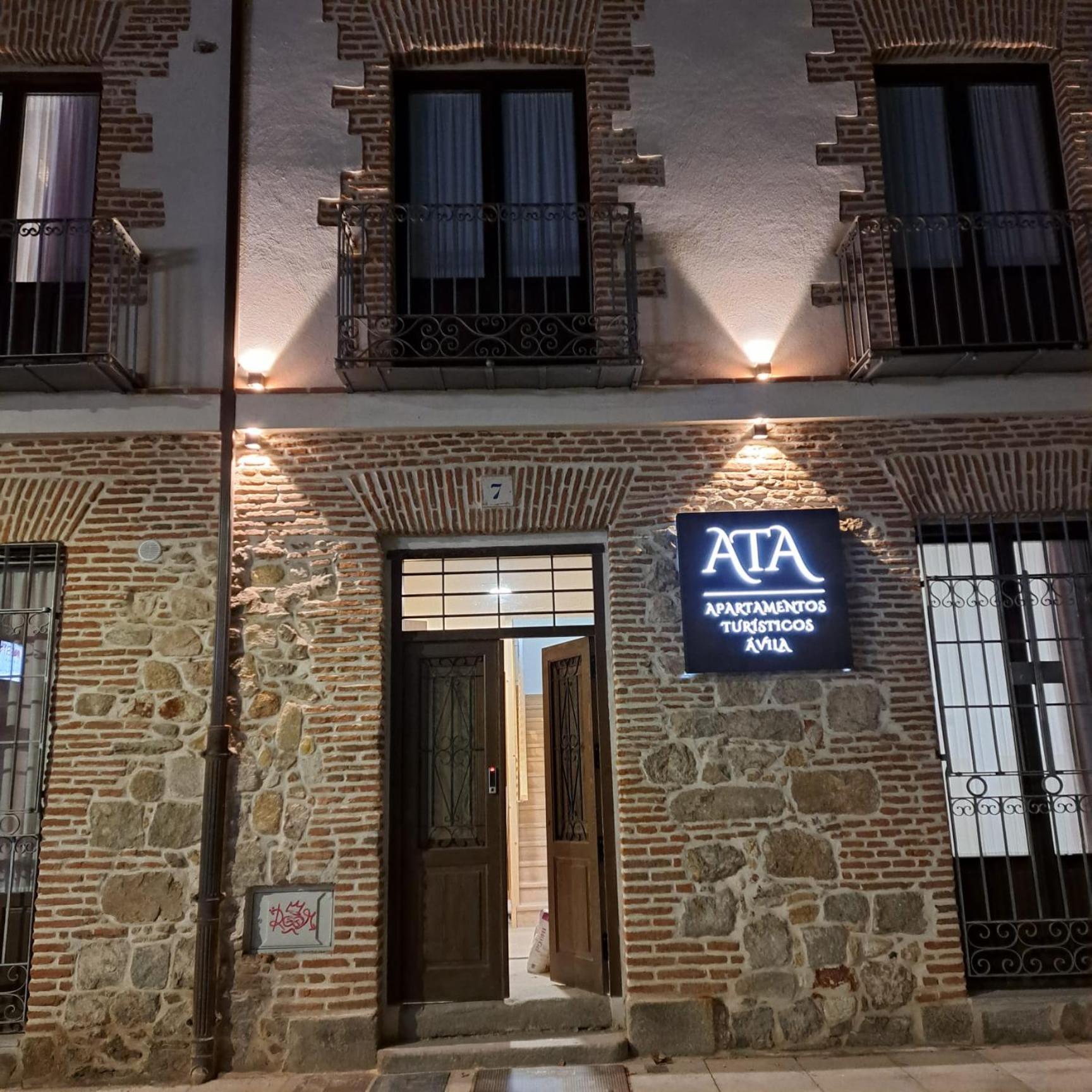 Apartamentos Turisticos Avila Puerta De La Santa 2-1 Ávila Exterior foto